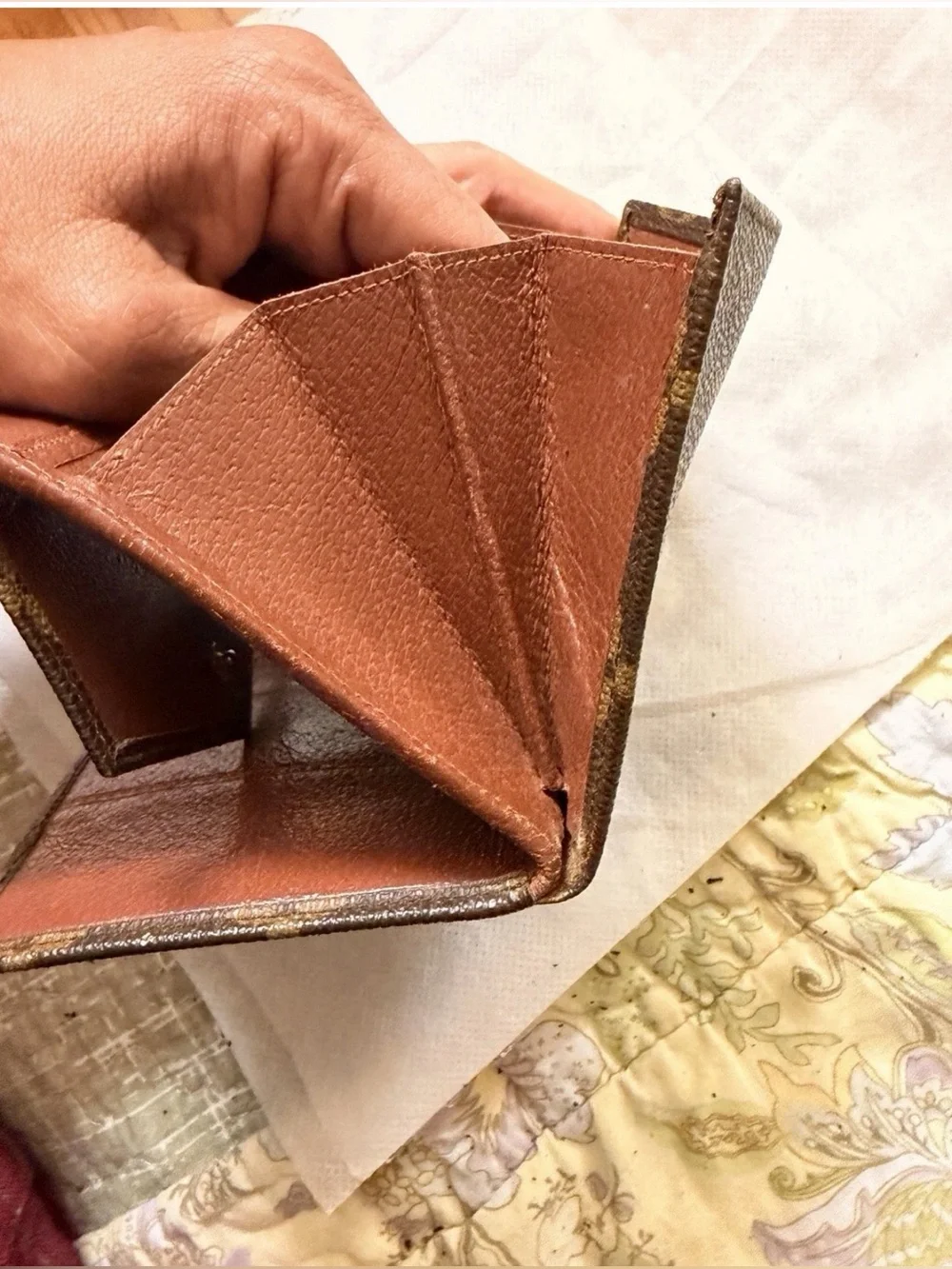 Louis Vuitton 100% authentic